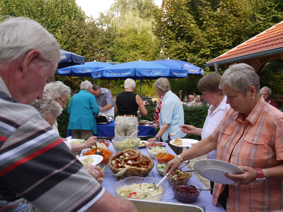 Abendessen im Biergarten